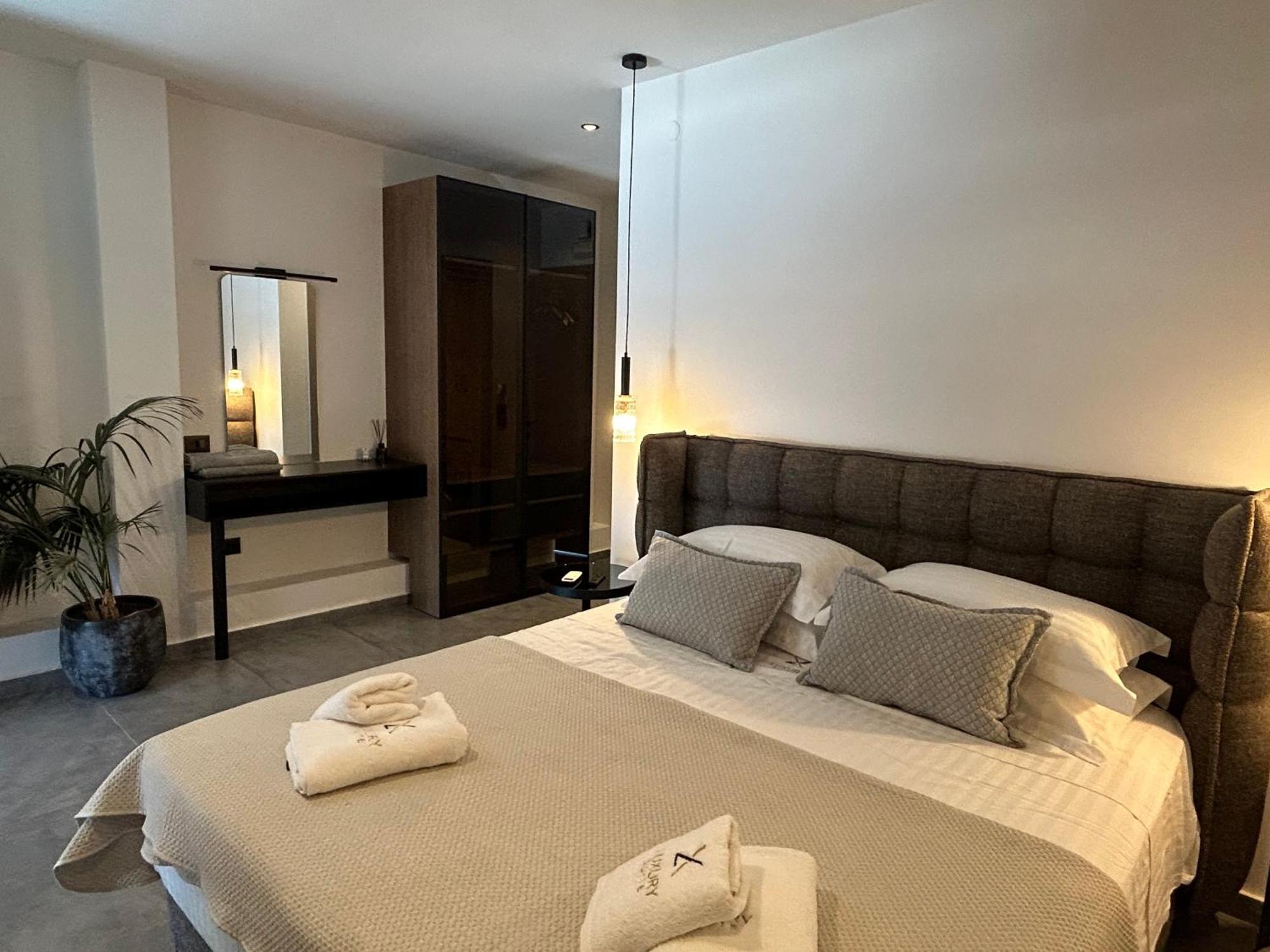 X Luxury Suites Argostoli  Exteriör bild