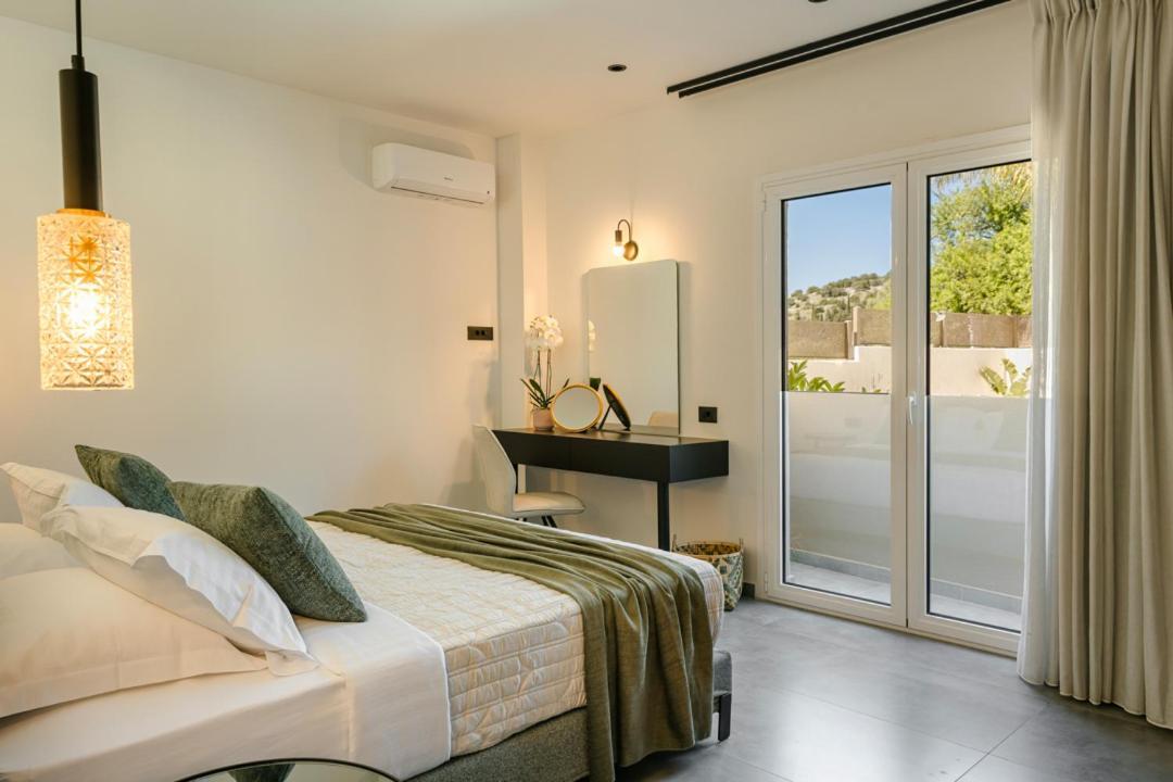 X Luxury Suites Argostoli  Exteriör bild
